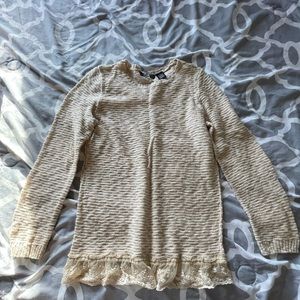 Women’s knit sweater with lace. Size small